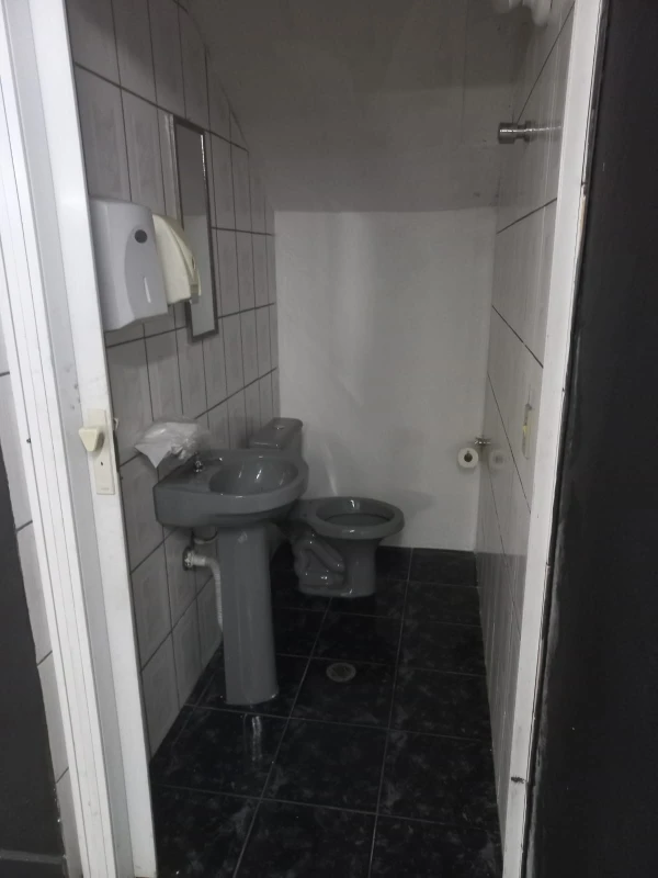 Salão em Jardim Adelfiore — foto 4